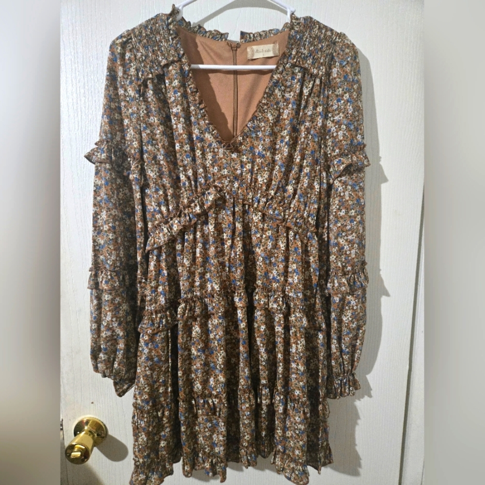 Alter'd State Small Brown Dress With Whote And Blue Flowers